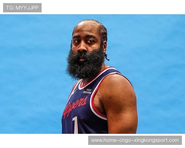 哈登连续三场高分仍难救快船!球队结构被骂爆 哈登连续三场高分仍难救快船!球队结构被骂爆