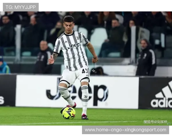 尤文开启新篇章:重塑战术,准备重返三后卫体系 尤文开启新篇章:重塑战术,准备重返三后卫体系