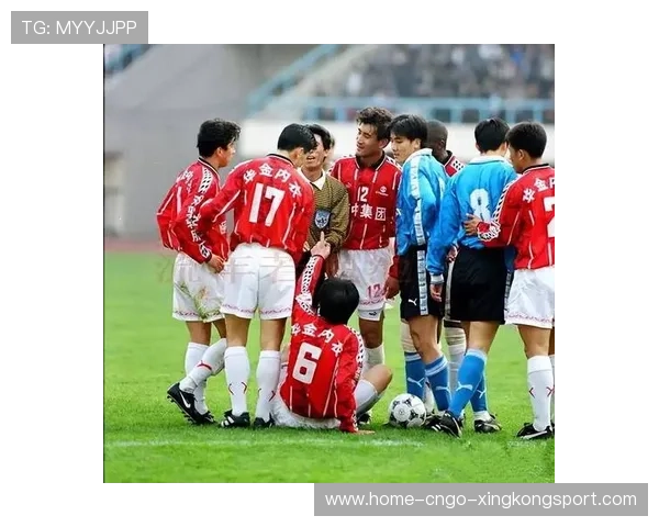 青岛西海岸通过快节奏围抢控制住比赛 青岛西海岸通过快节奏围抢控制住比赛